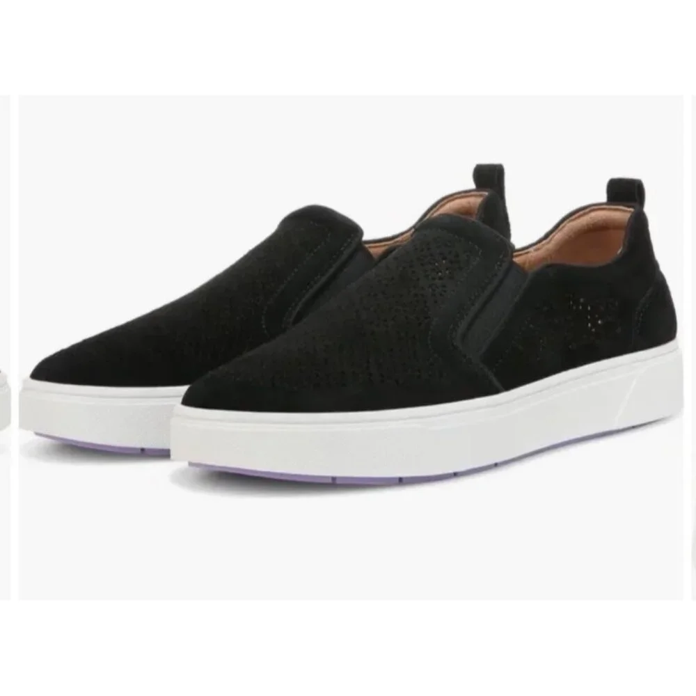Vionic Kimmie Perferated Black Size 8.5 Sneaker Arch Comfort Suede